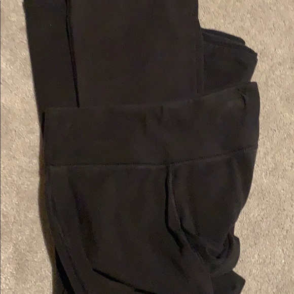 DANSKIN Now workout pants size M (8/10) - Picture 2 of 3